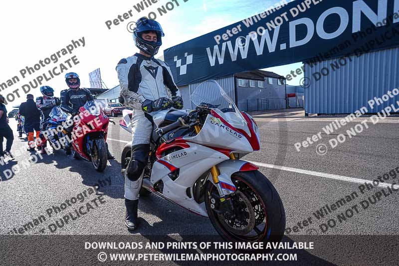 donington no limits trackday;donington park photographs;donington trackday photographs;no limits trackdays;peter wileman photography;trackday digital images;trackday photos